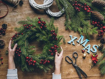 Decorating a Shed for Christmas - EasyShed