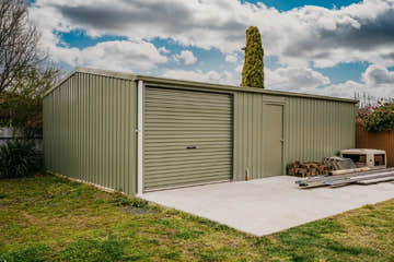 Spacious Single Garage Gable Shed
