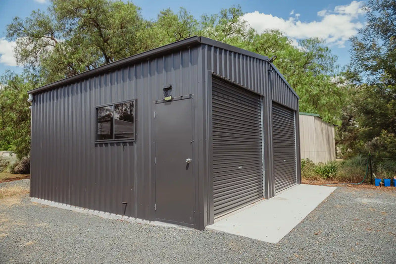 Double Garage in backyard