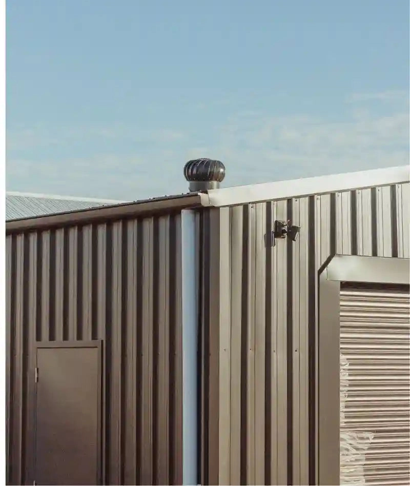 Garage Shed with Roof Ventilator