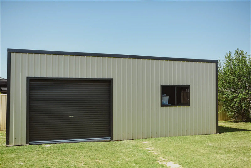 Big Shed with Skillion Roof and Motorised Roller Door