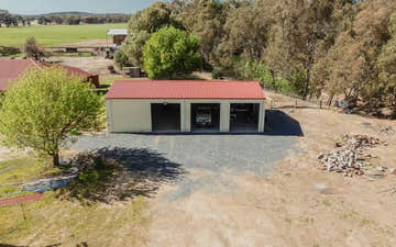 Gable Roof Triple Garage Shed